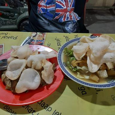 TAHU CAMPUR RUJAK CINGUR