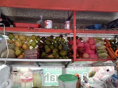 ANEKA JUICE & SOP BUAH KABITA