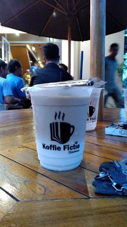 Photo's Koffie Fictie Dan Kantor Hukum Ardians & Co