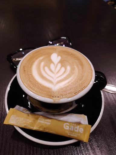THE GADE COFFEE & GOLD BEKASI