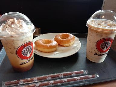 JCO DONUTS & COFFEE MEGA BEKASI