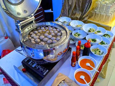 BAKSO LUWES PASAR PROYEK BEKASI