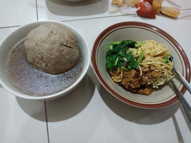 BAKSO RUDAL CAH SOLO