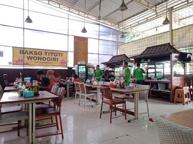 BAKSO TITOTI CABANG BEKASI