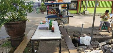 BUBUR AYAM KERTASARI