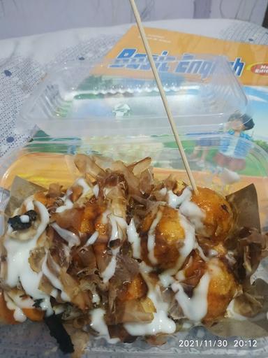 DELISIO TAKO TAKOYAKI & OKONOMIYAKI  KIOS ALUN2 BEKASI