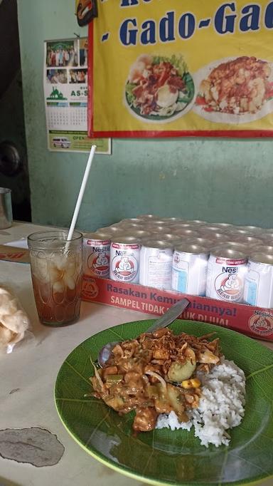 GADO-GADO KUNINGAN