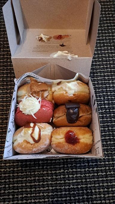 LUNA'S DOUGHNUTS BEKASI