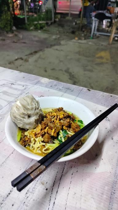 MIE AYAM BAKSO PAKDE JATISRONO