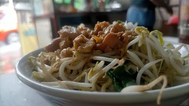 MIE AYAM KEBUMEN KETAPANG