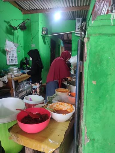 NASI UDUK BETAWI MPOK EEL