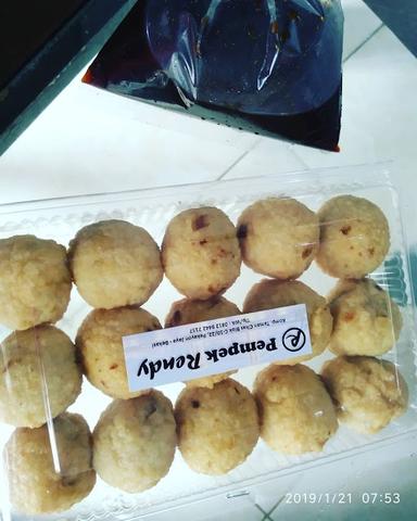 PEMPEK_RENDY