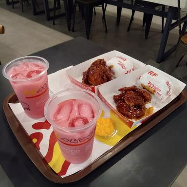 RICHEESE FACTORY MEGA BEKASI HYPERMALL