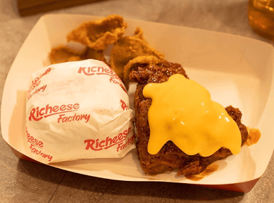 RICHEESE FACTORY METROPOLITAN MALL BEKASI