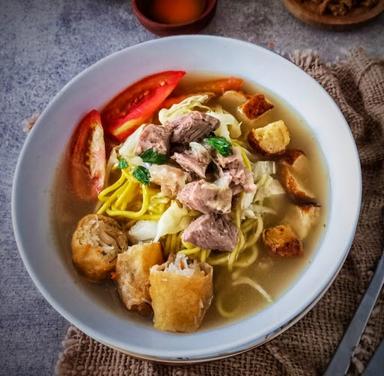 SOTO MIE BETAWI CIKINI