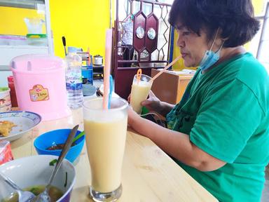 WARUNG MAKAN SOBAK (SOTO AYAM KAMPUNG & BAKSO)