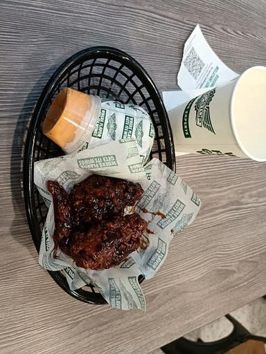 WINGSTOP METROPOLITAN MALL BEKASI