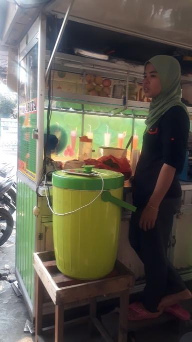 WARUNG ALISA KHADIJAH