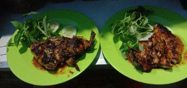 AYAM BAKAR PENYET