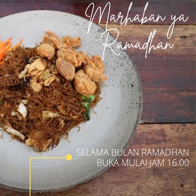 MIE AYAM MIRIP RAMEN - PERUMNAS3