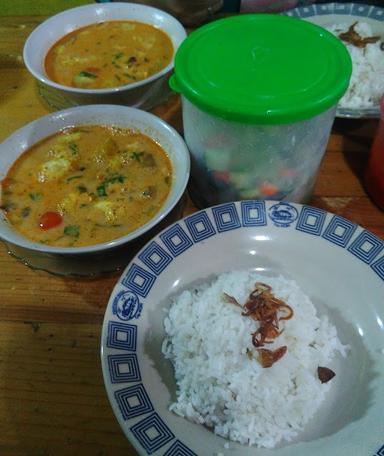 SOTO BETAWI PAK SOLIHIN