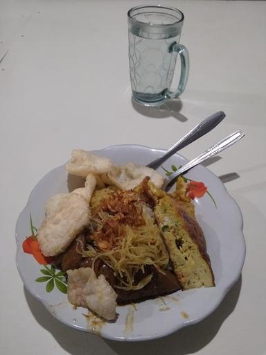 WARUNG NASI UDUK