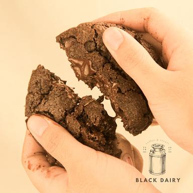 BLACK DAIRY COFFEE & BAKERY - KALIABANG
