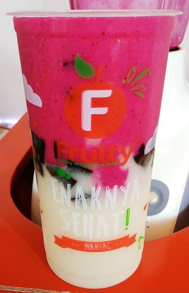 FRUITY HEALTHY & DELICIOUS DRINK