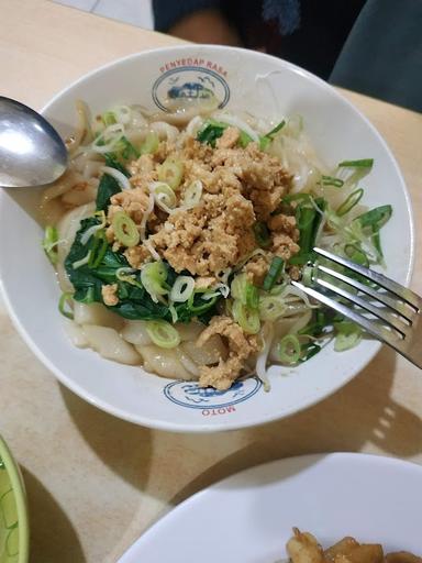 MIE AYAM BANGKA ASUN