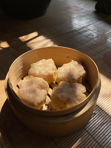 TIGAPAGI DIMSUM