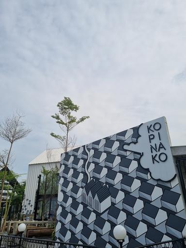 KOPI NAKO SUMMARECON BEKASI