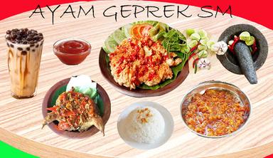 AYAM GEPREK SM