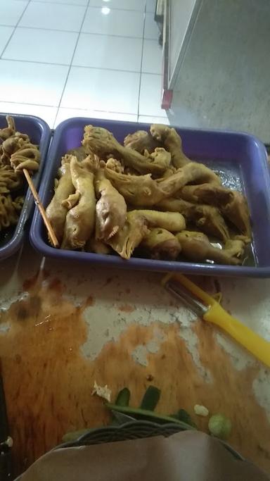 AYAM PENYET MAMI YUNI