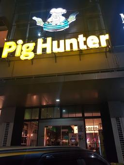 PIG HUNTER SUMMARECON