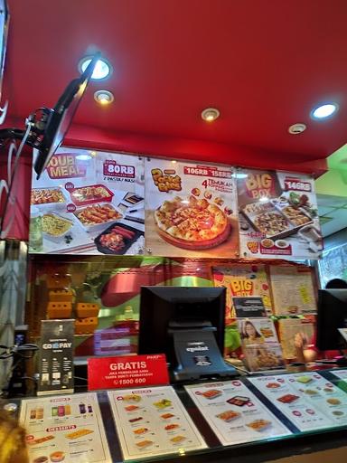 PIZZA HUT DELIVERY - PHD INDONESIA