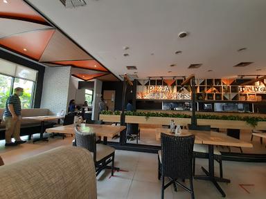 PIZZA HUT RISTORANTE - SUMMARECON MALL BEKASI