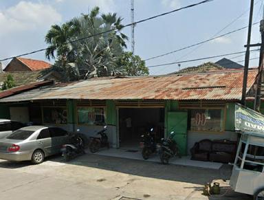 RUMAH MAKAN 99