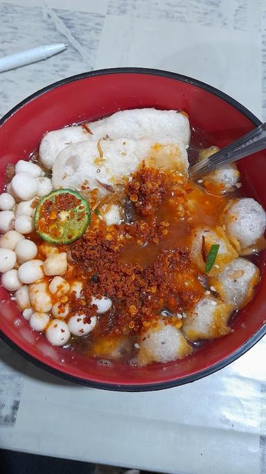 SEBLAK MIE AYAM BASO ACI NADIS SUMMARECON BEKASI