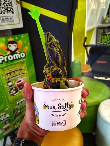 SOUR SALLY SUMMARECON MALL BEKASI