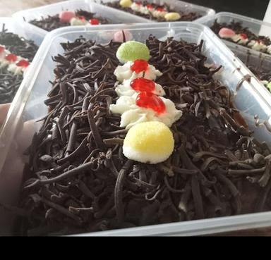 ANEKA KUE MANIS BU ETTY