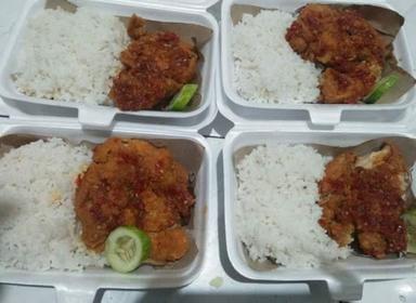 AYAM GEPREK & MINUMAN JAJANAN NCT