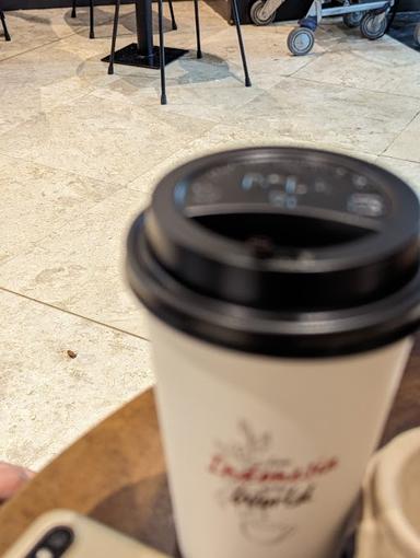 KOPI KENANGAN - TERMINAL 2 E KEDATANGAN BANDARA SOEKARNO HATTA