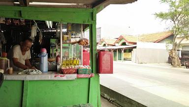 GADO GADO PO IYOL