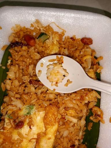 NASI GORENG SPESIAL 68