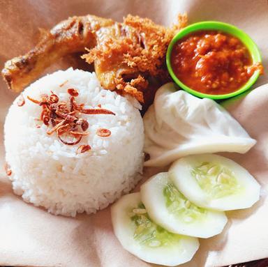 PECEL LELE LESTARI LANGGENG RAWA BOKOR