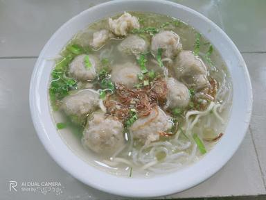 BAKSO & AYAM PENYET PUTRA JOGJA