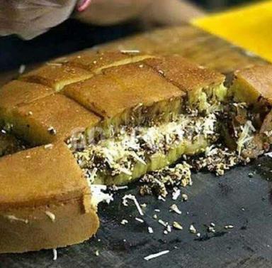 MARTABAK MAK DATUAK