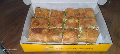 MARTABAK HAWAII BENOWO