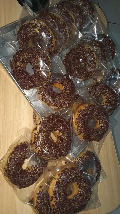 DONAT MAK PER