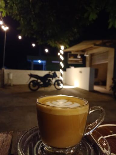 NGOPI SAK MADANGE (ꦔꦥꦱꦏꦩꦣꦔ)